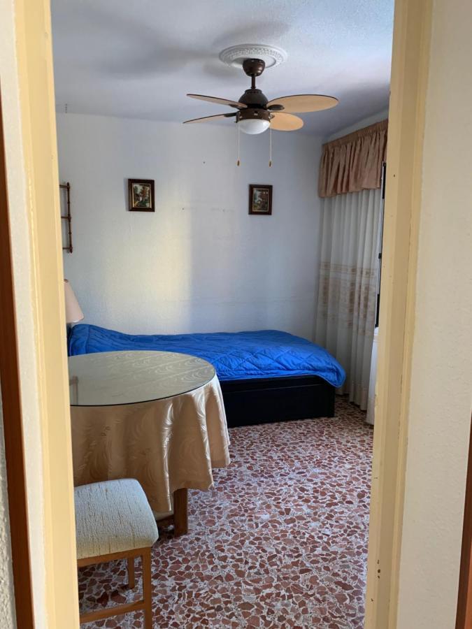 Apartments Plaza De Las Escuelas อาลิกันเต ภายนอก รูปภาพ